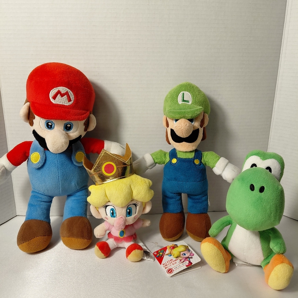Super Mario Plush- Mario, Lugi, Yoshi & Baby Princess Peach.